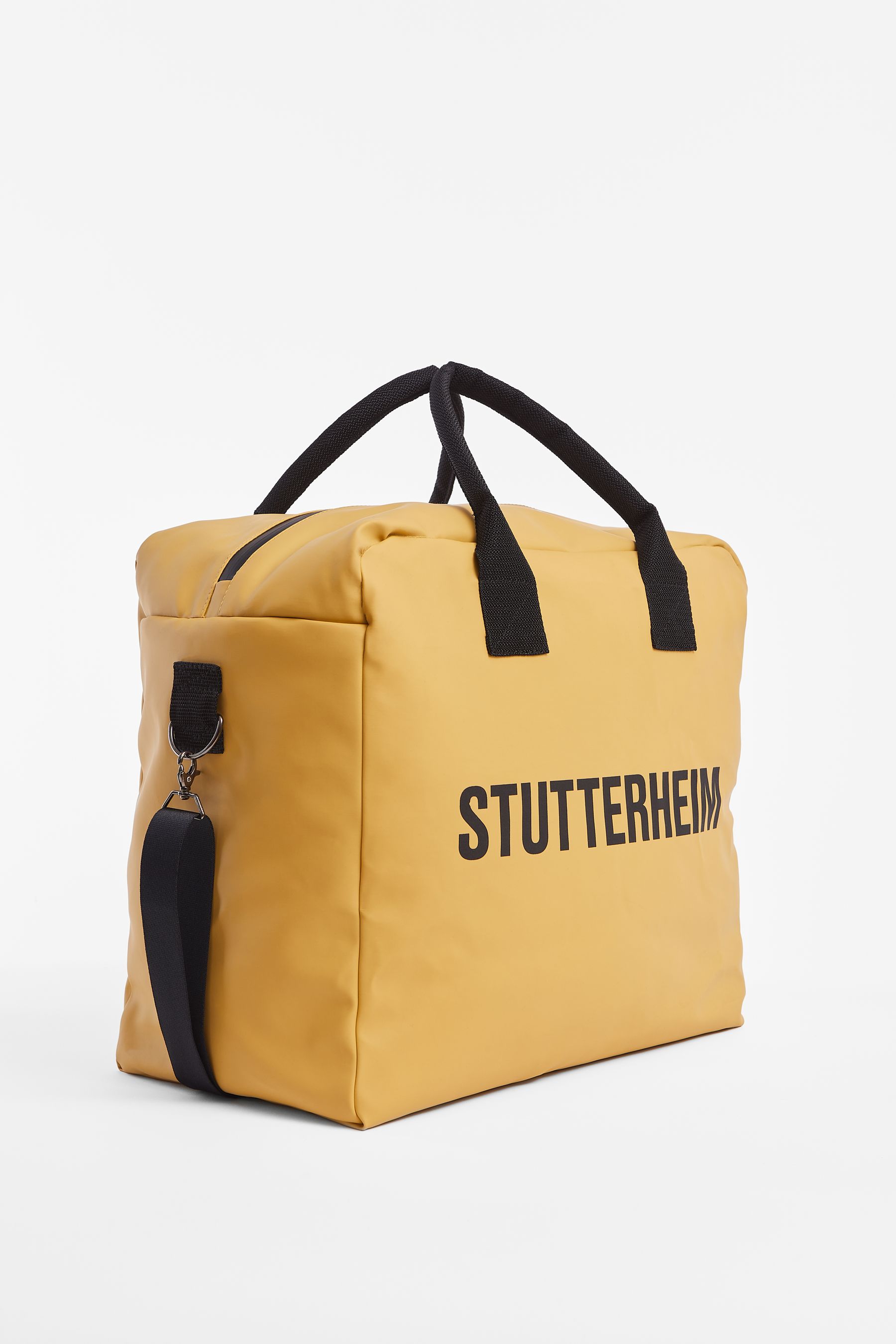 stutterheim svea box bag chai accessories bags weekend-bags