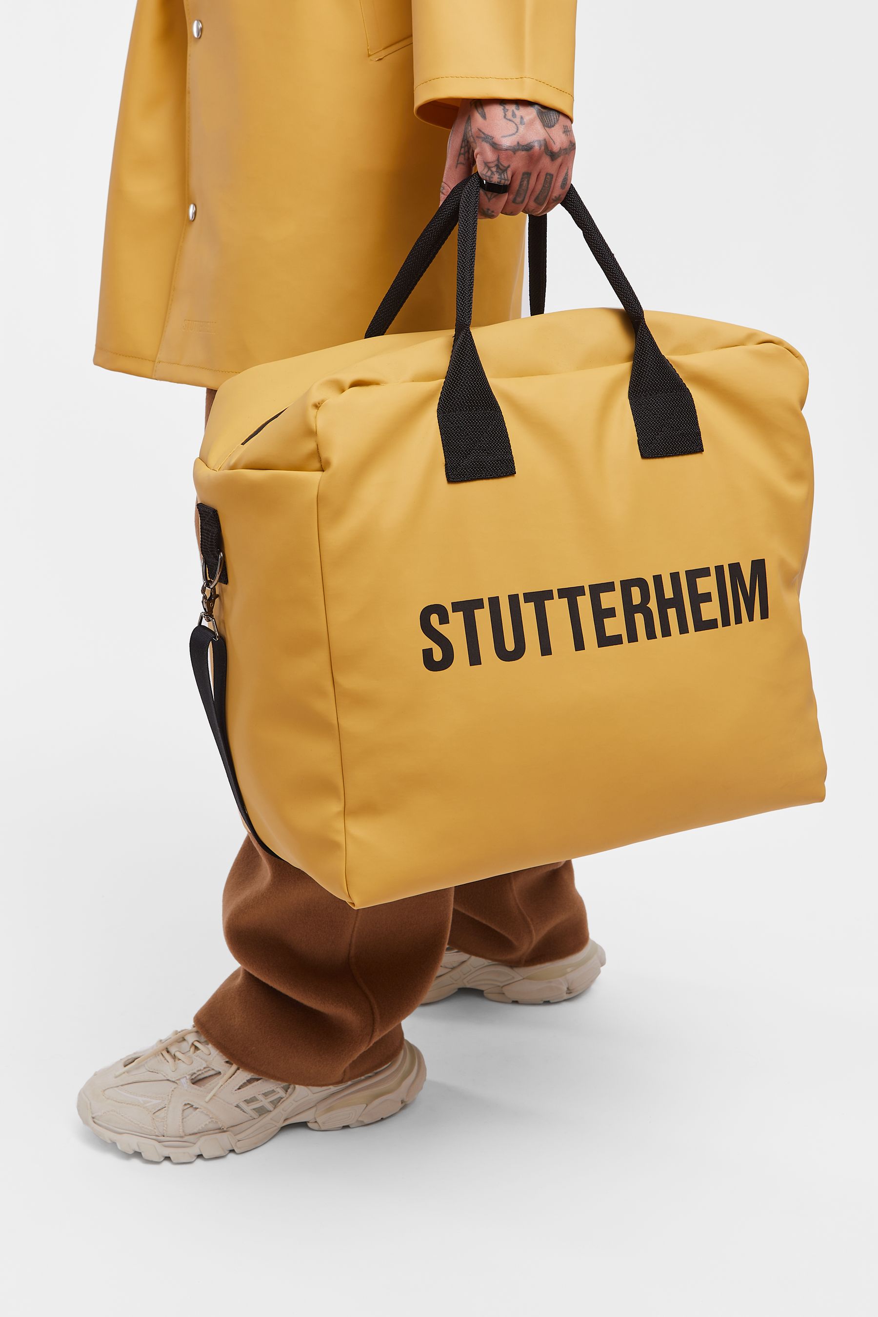 stutterheim svea box bag chai accessories bags weekend-bags