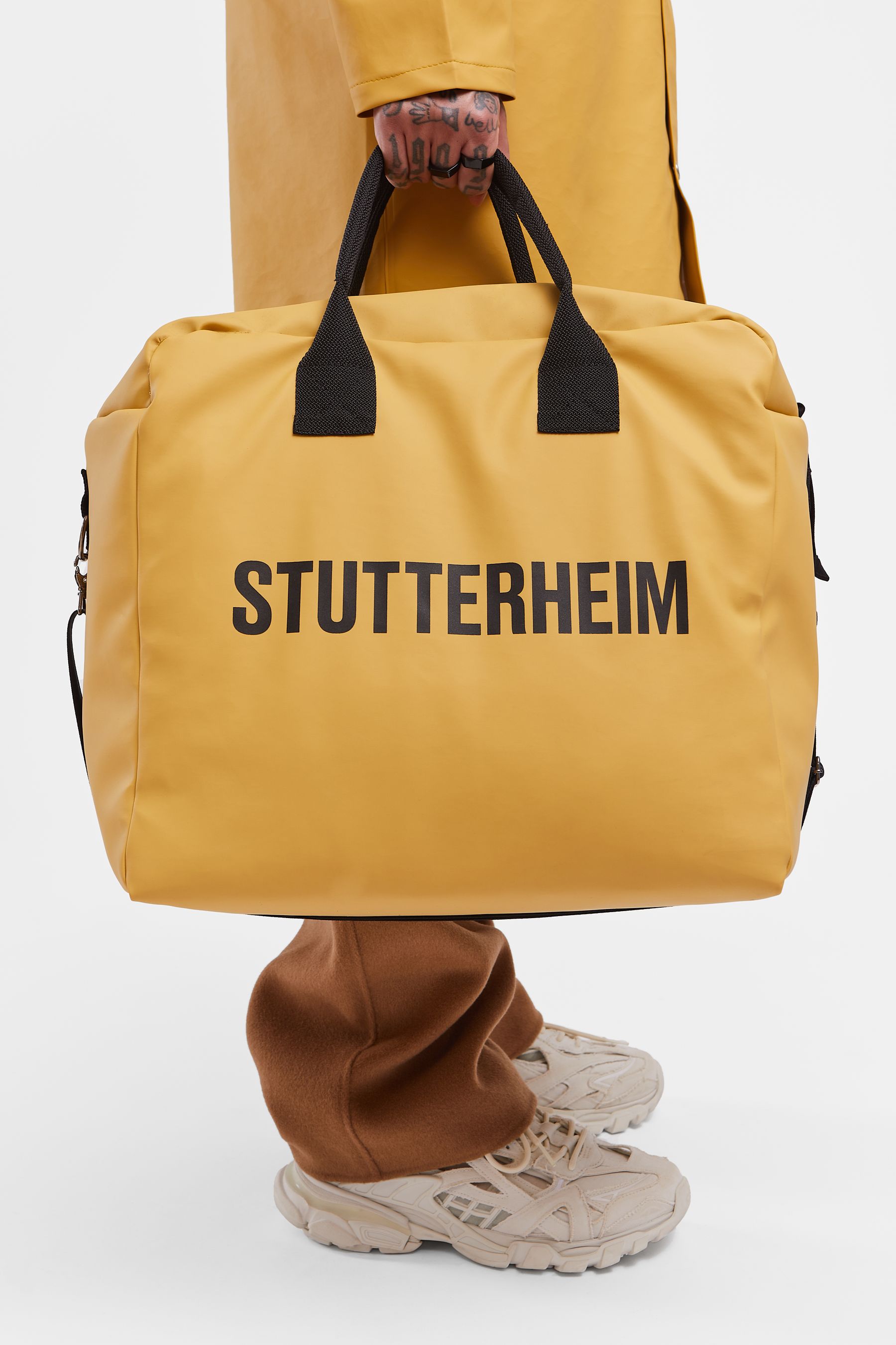stutterheim svea box bag chai accessories bags weekend-bags