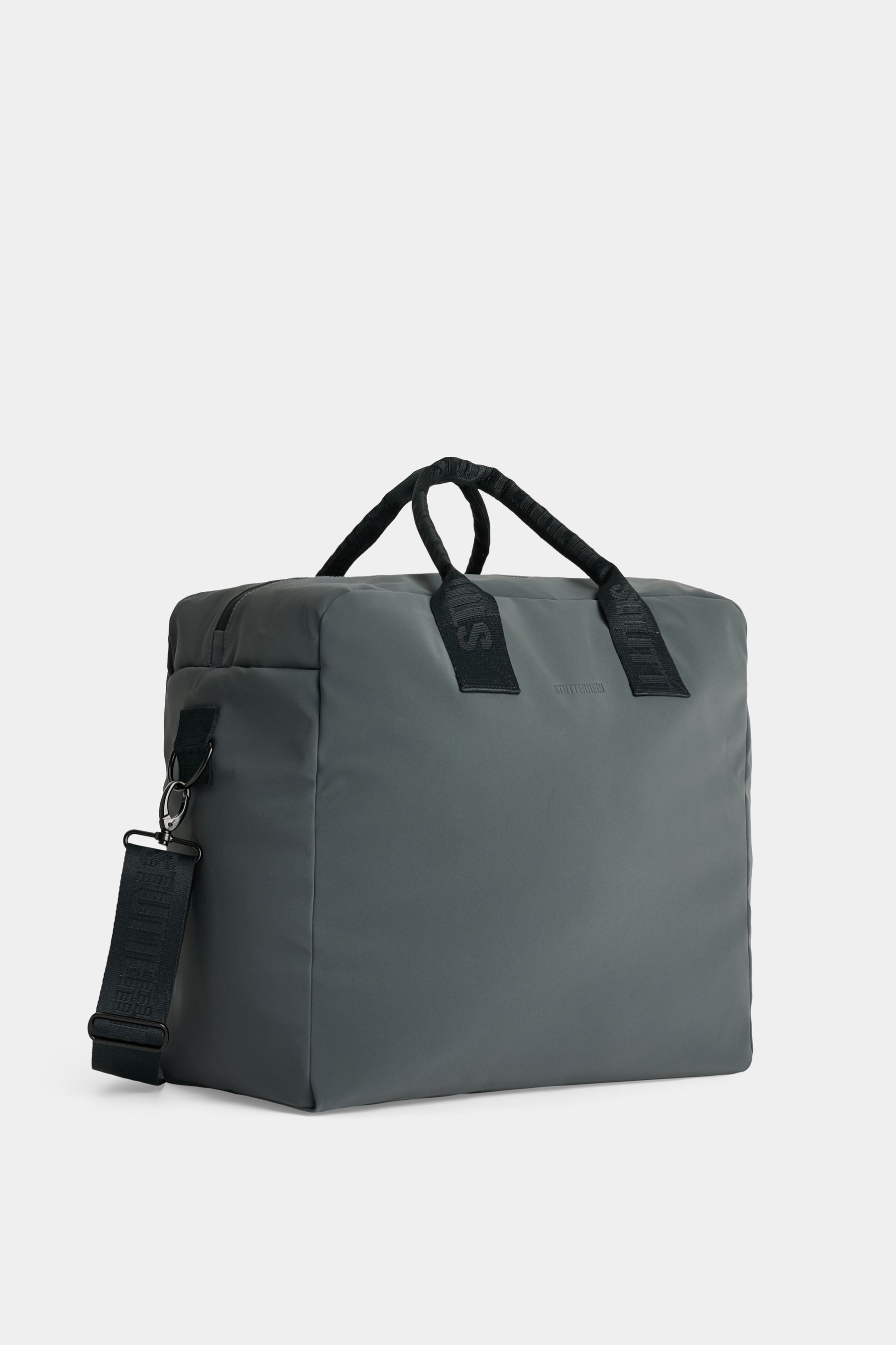 stutterheim svea box bag charcoal accessories bags travel-bags