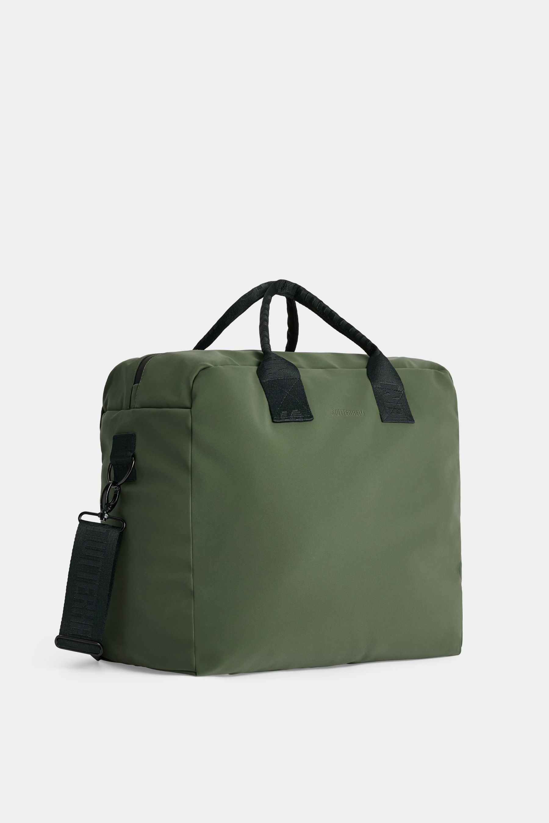 stutterheim svea box bag green accessories bags travel-bags