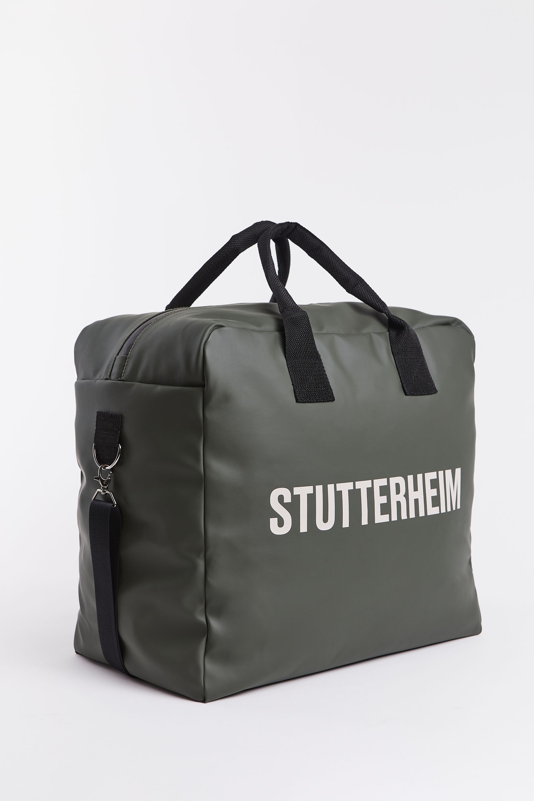 stutterheim svea box bag green accessories bags weekend-bags