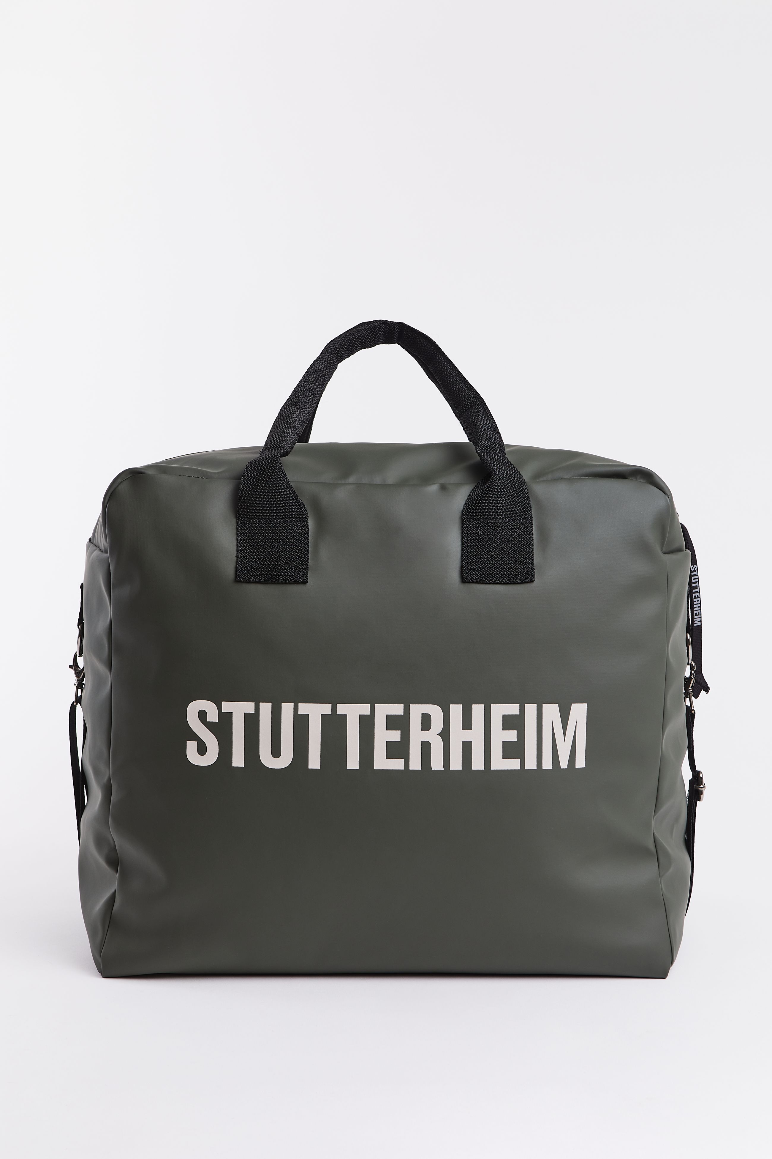 stutterheim svea box bag green accessories bags weekend-bags