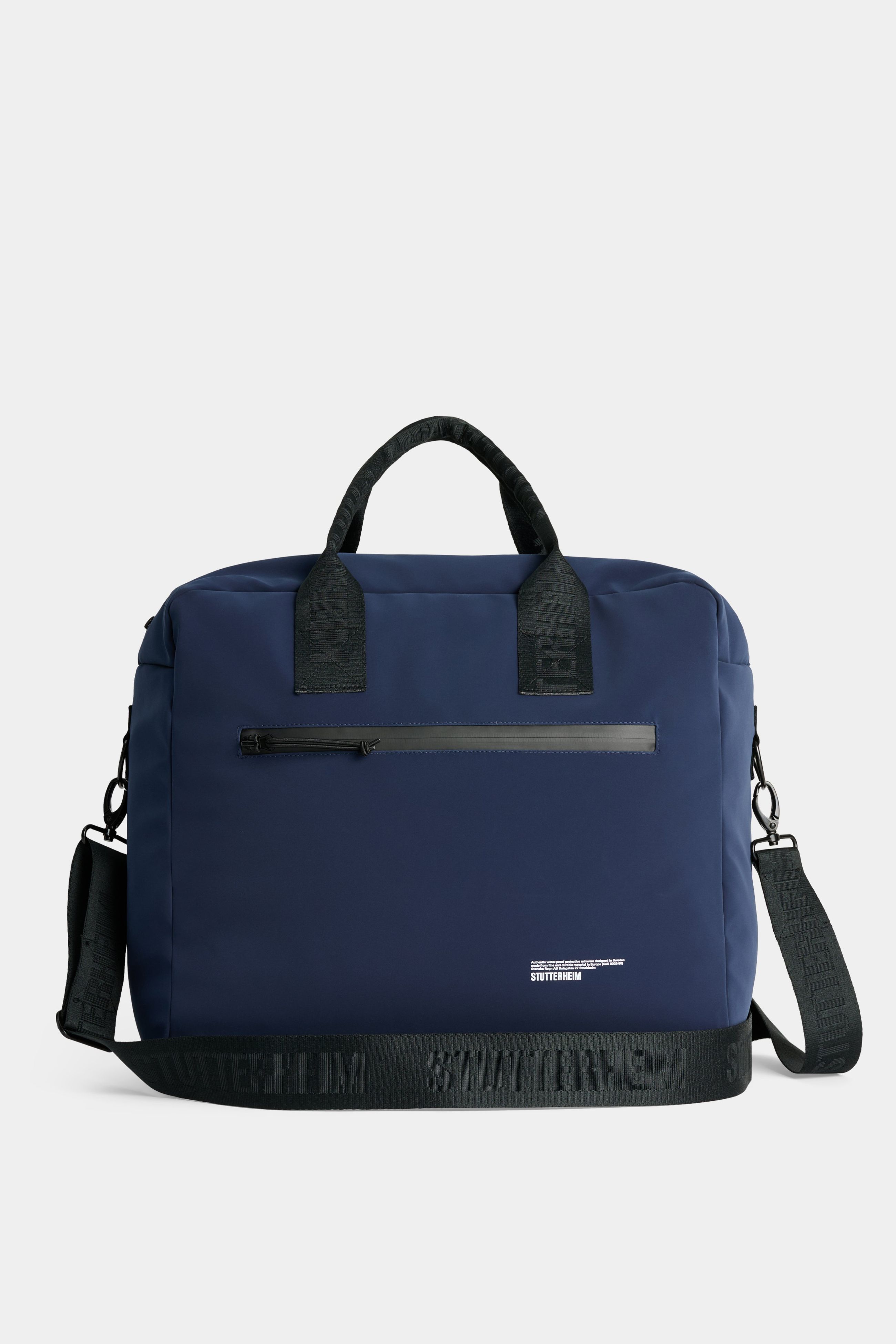 stutterheim svea box bag navy accessories bags travel-bags