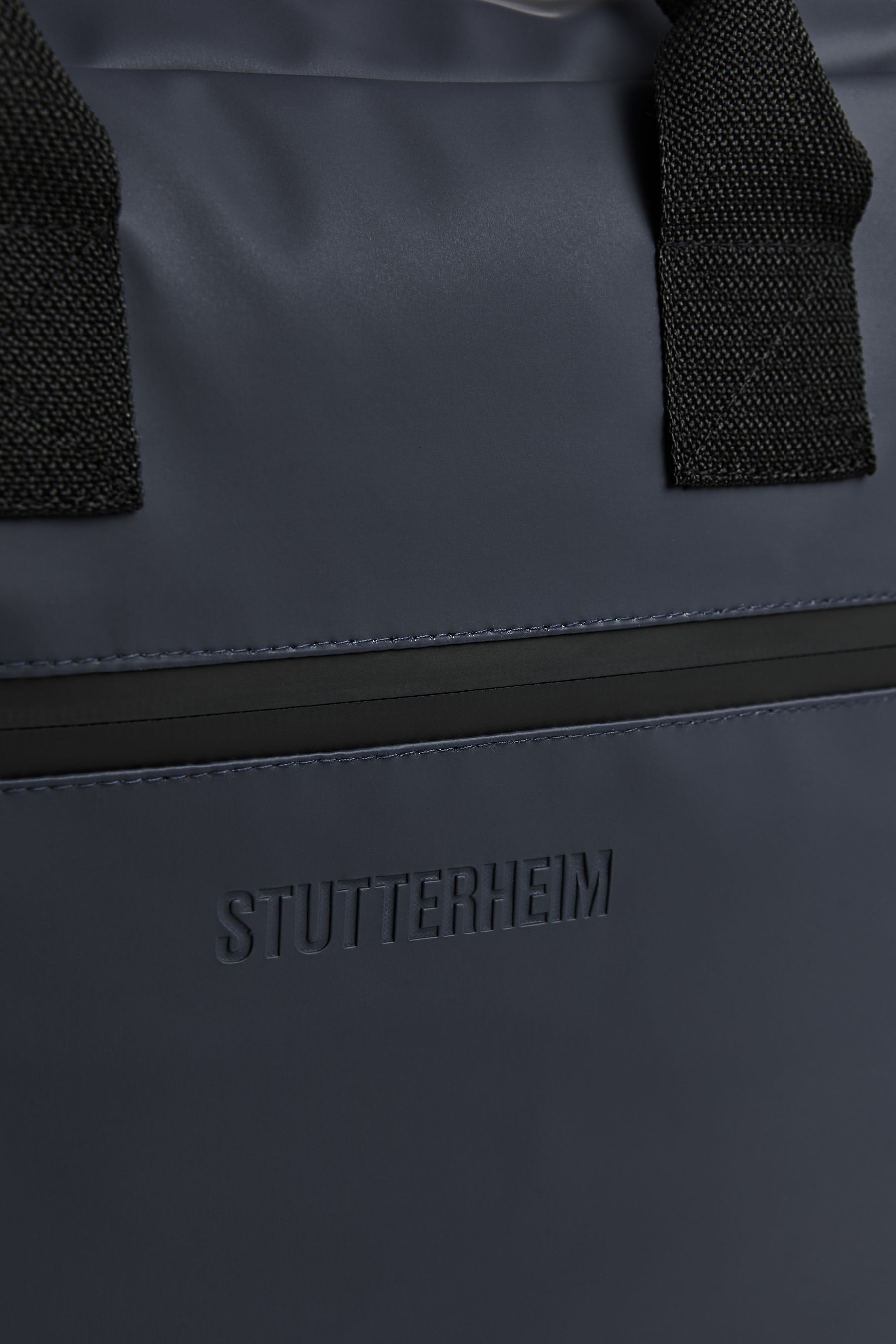 stutterheim svea box bag navy accessories bags weekend-bags