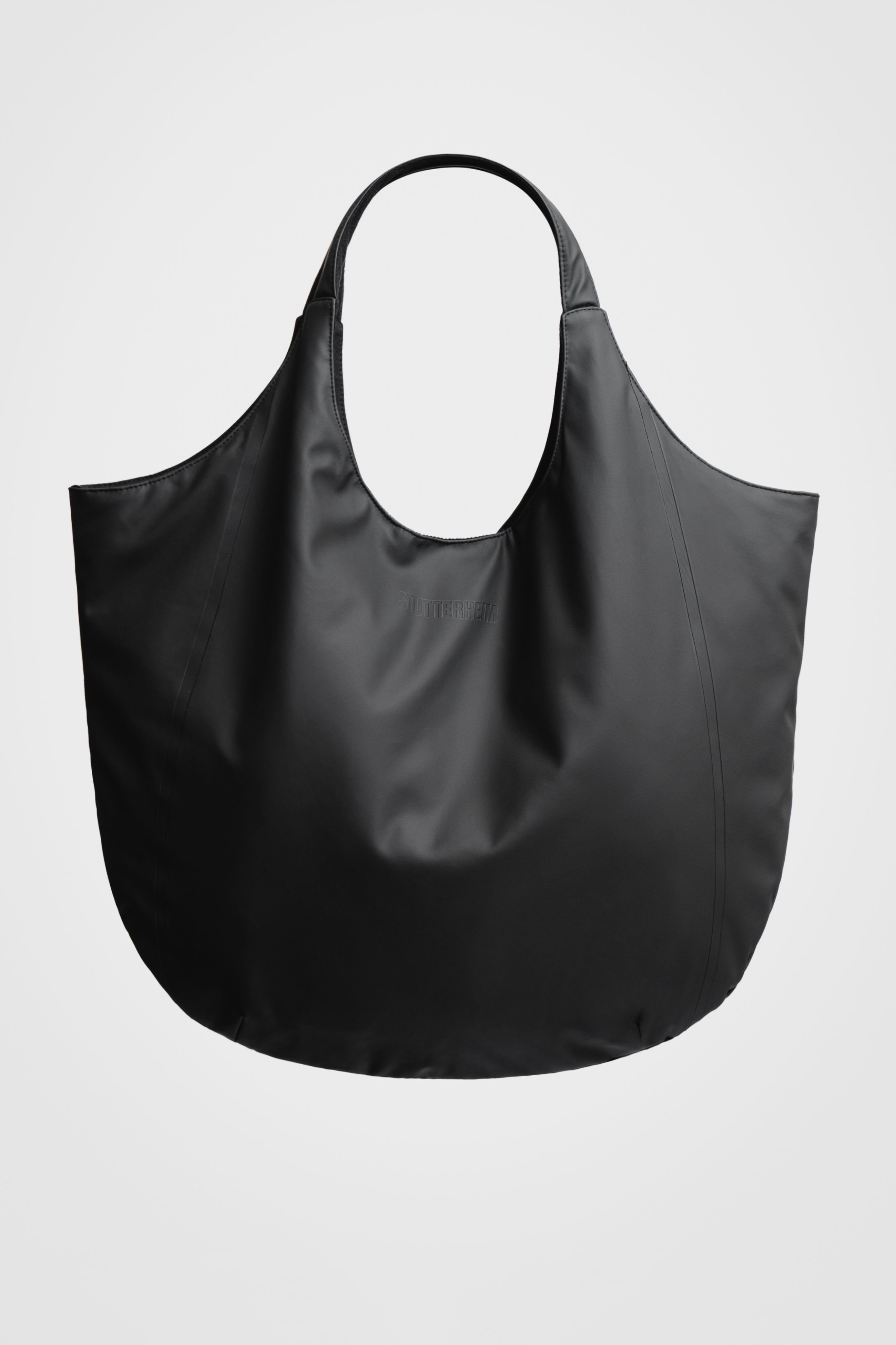 stutterheim svea puffer bag black accessories bags tote-bags