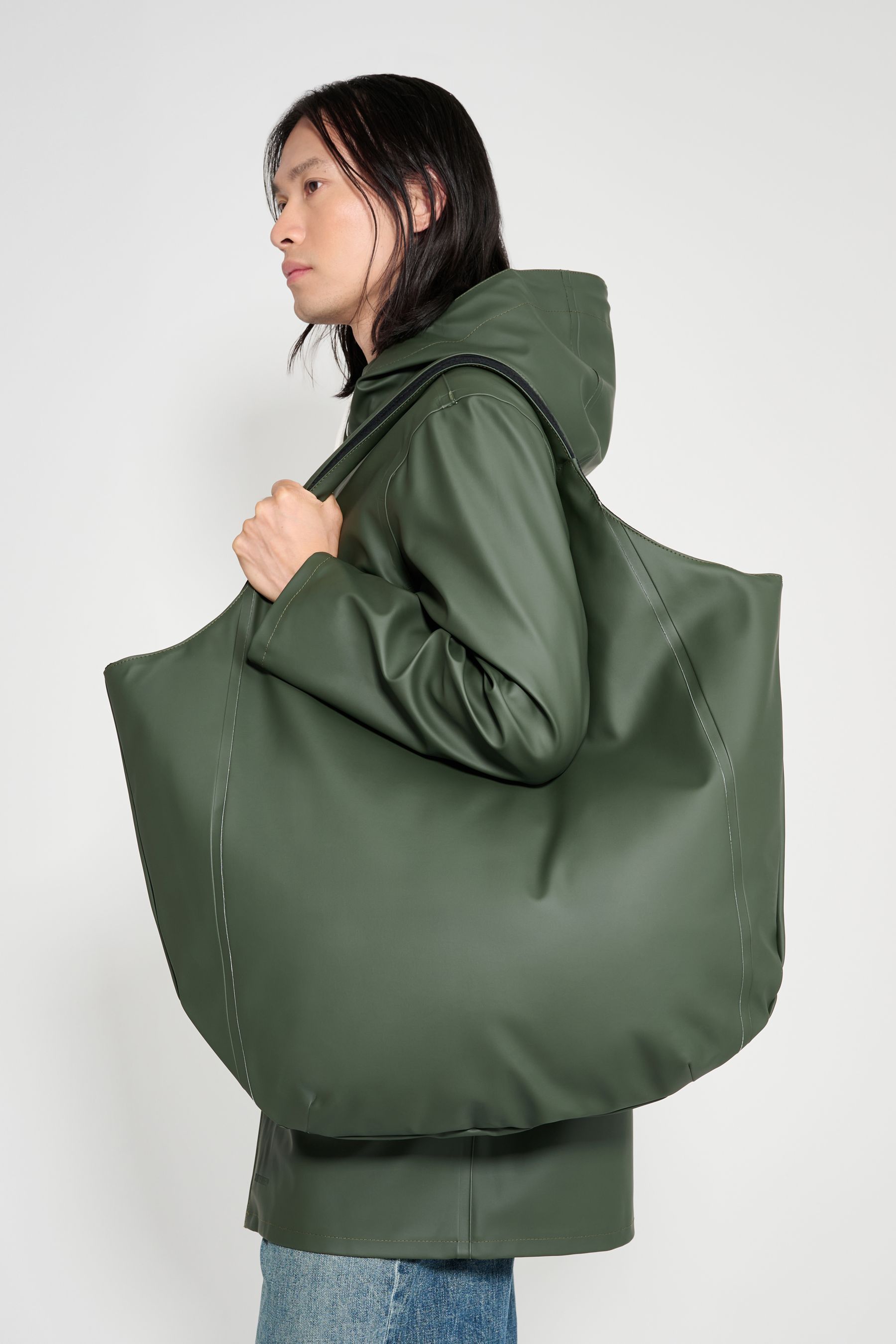 stutterheim svea puffer bag green accessories bags tote-bags