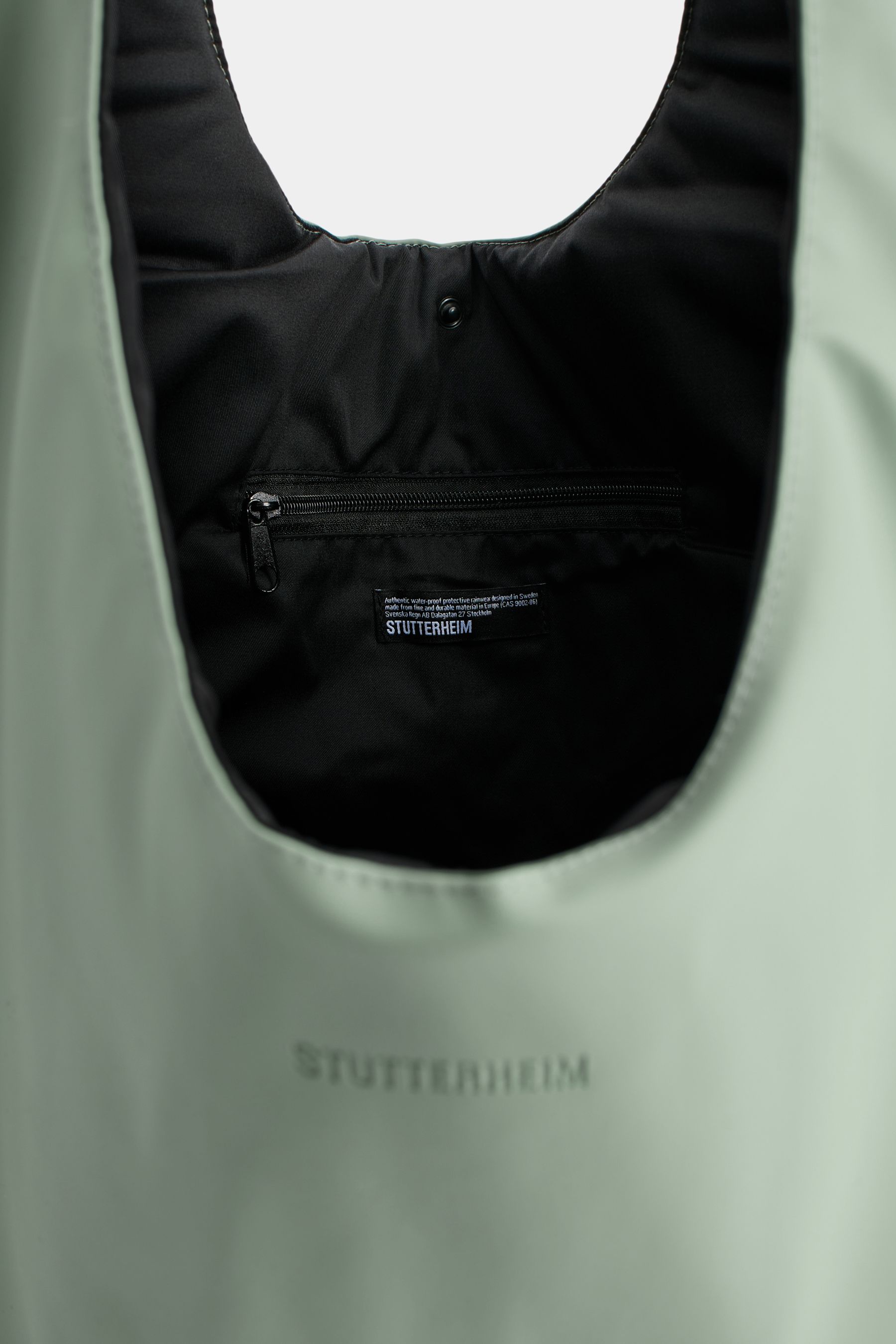 stutterheim svea puffer bag khaki green accessories bags tote-bags