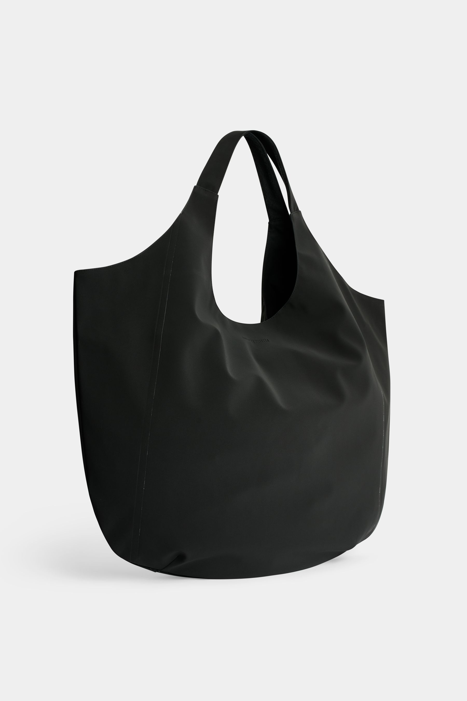 stutterheim svea puffer bag matte black accessories bags tote-bags