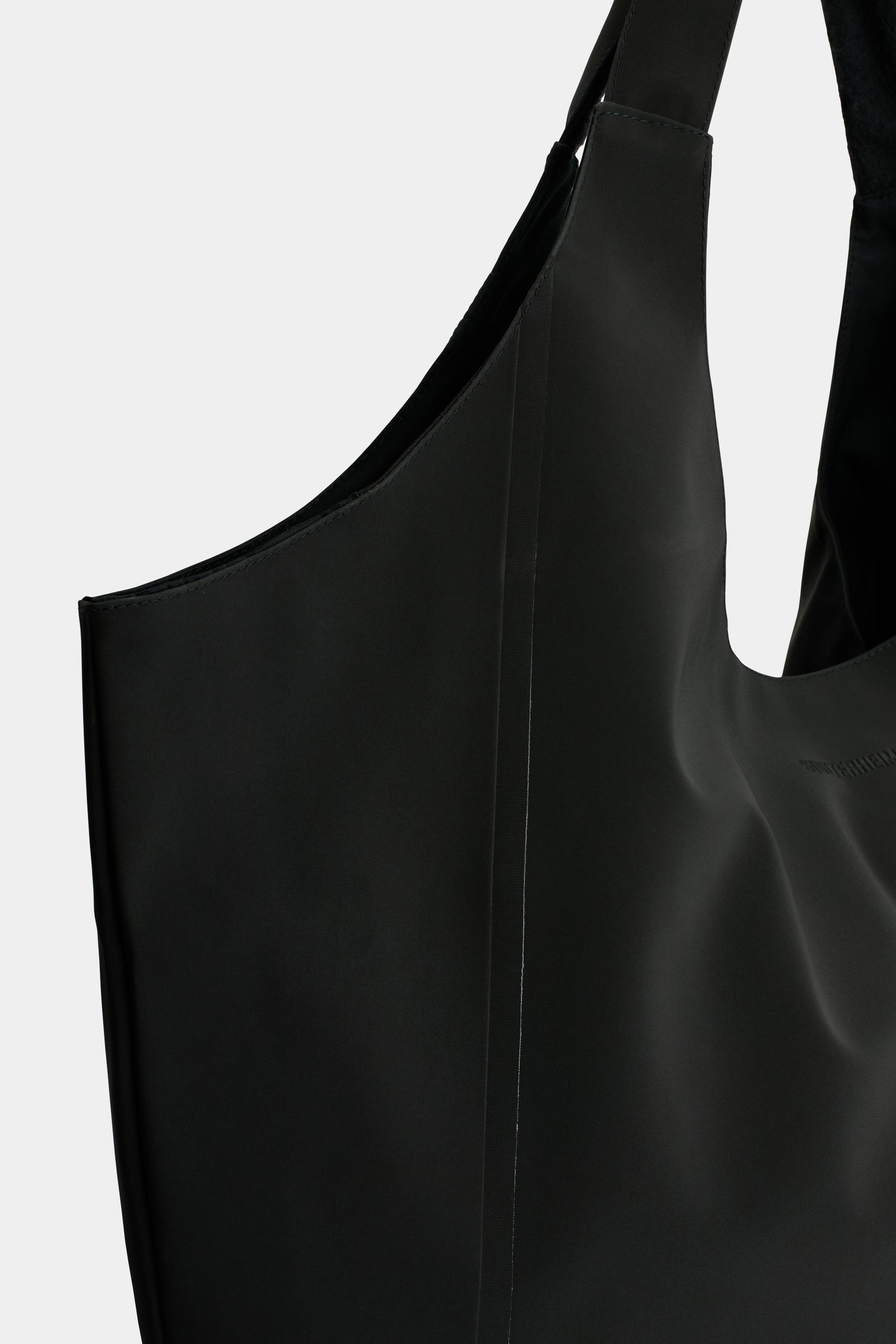 stutterheim svea puffer bag matte black accessories bags tote-bags