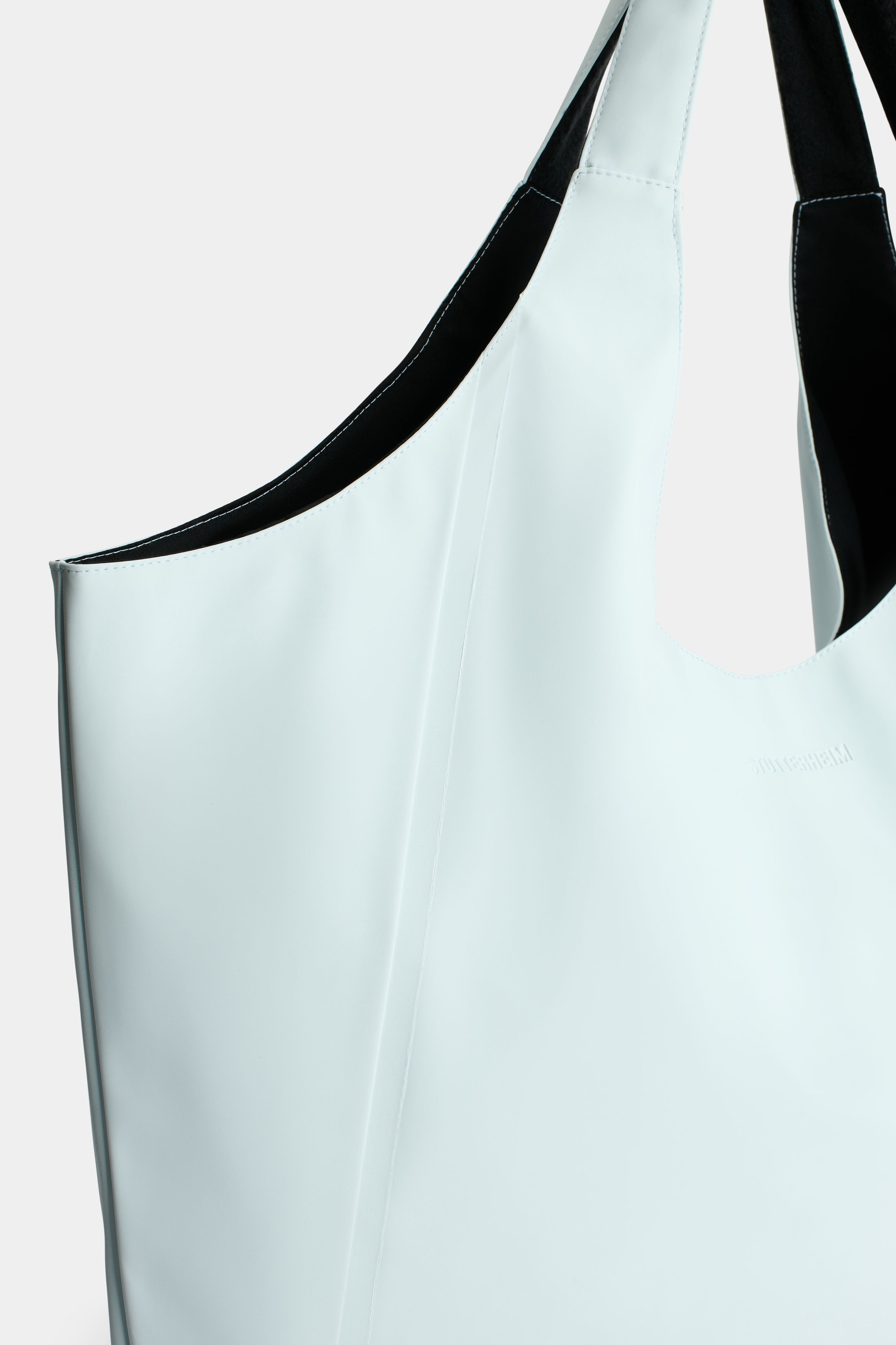 Stutterheim Svea Puffer Bag Ma In Gray