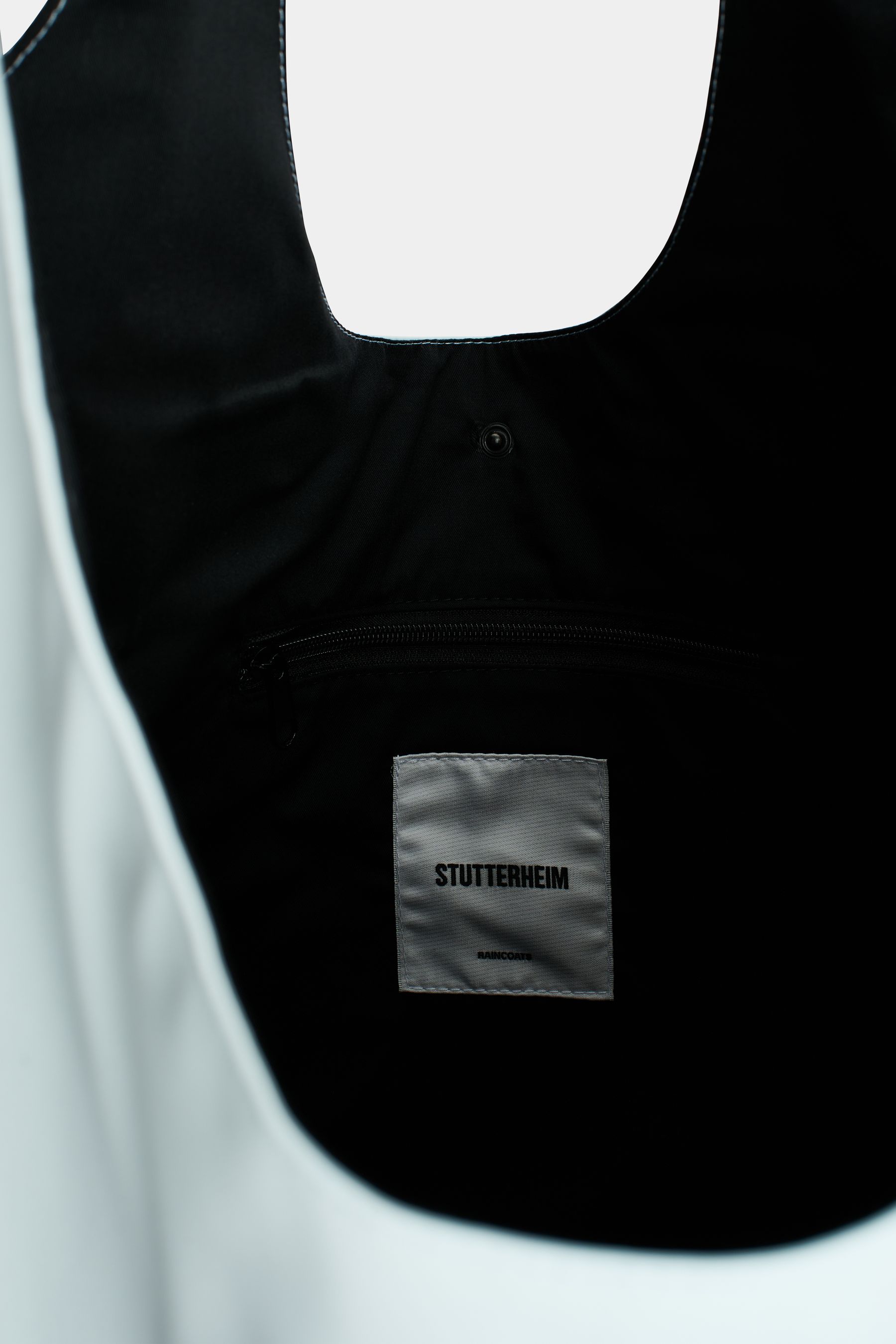 stutterheim svea puffer bag matte frost grey accessories bags tote-bags