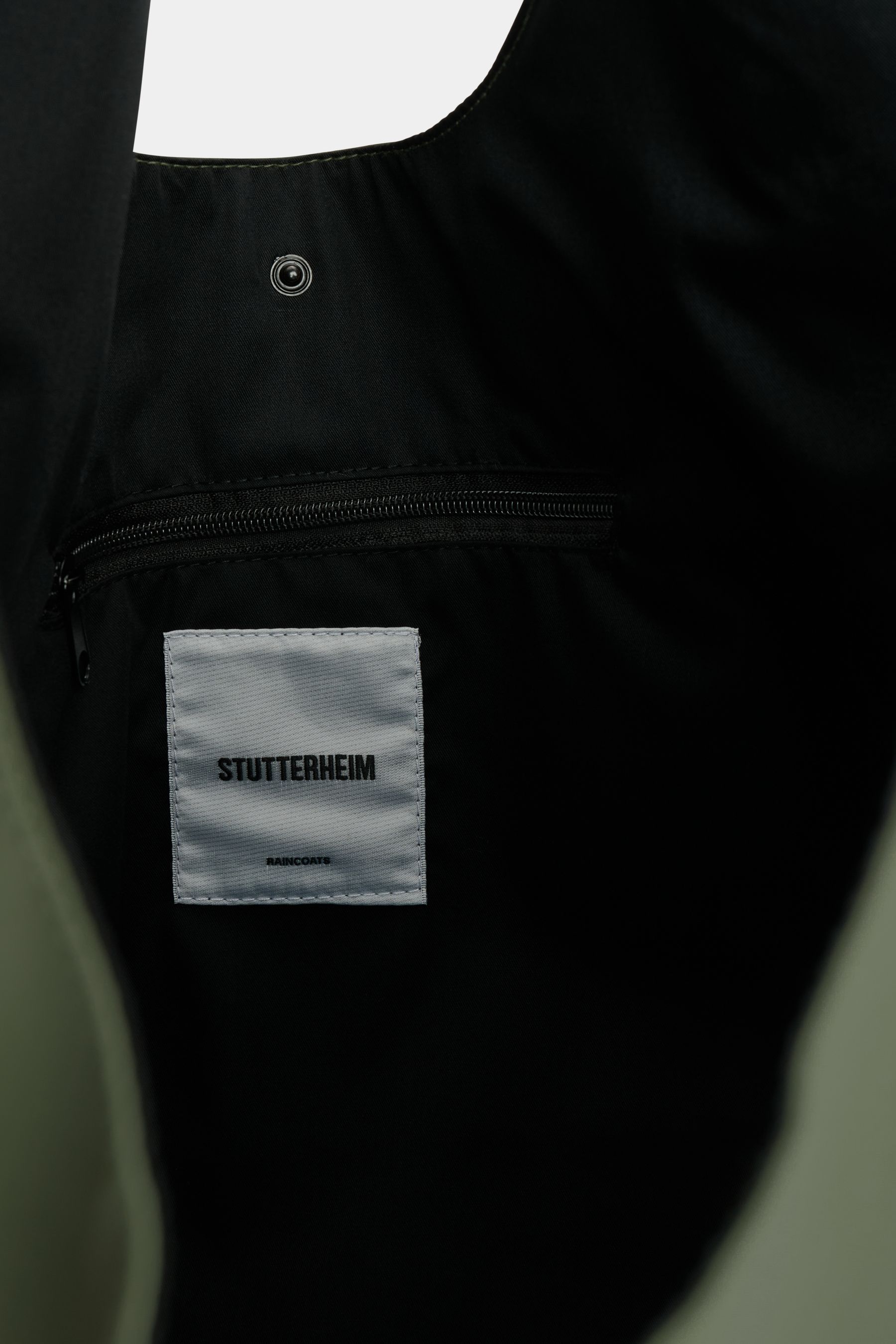 stutterheim svea puffer bag matte green accessories bags tote-bags