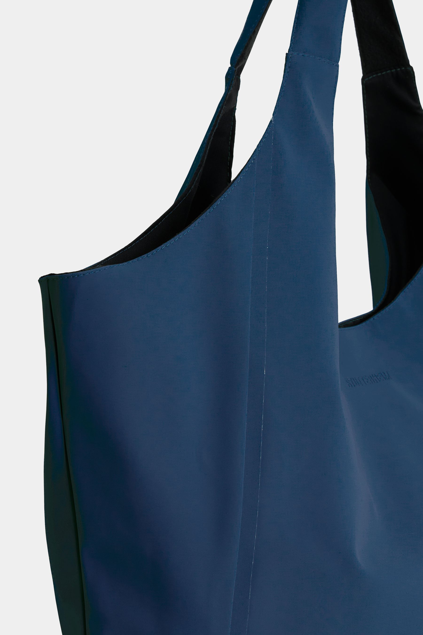 stutterheim svea puffer bag matte navy accessories bags tote-bags