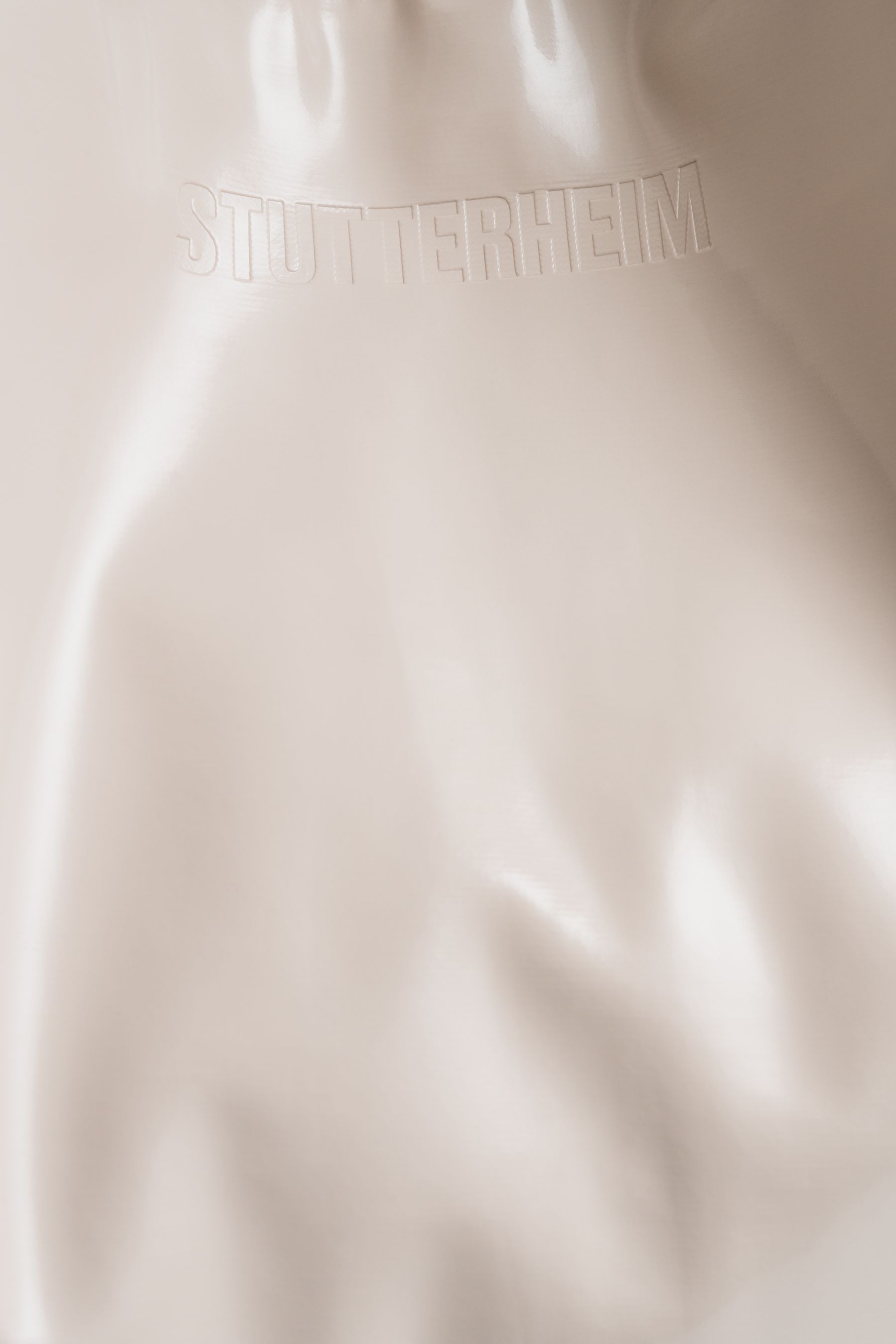 stutterheim svea puffer bag opal light sand accessories bags tote-bags