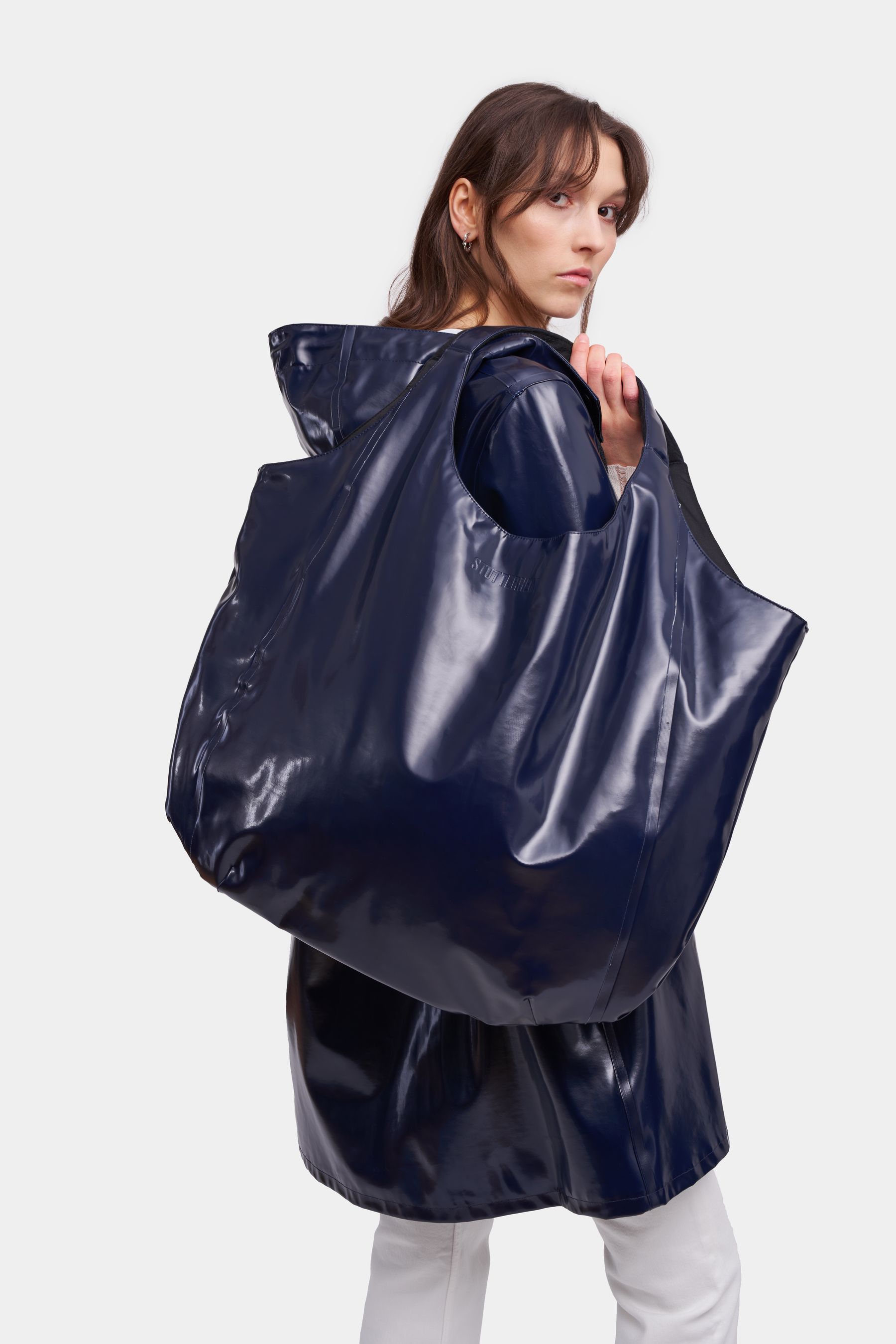 stutterheim svea opal puffer bag navy accessories bags tote-bags