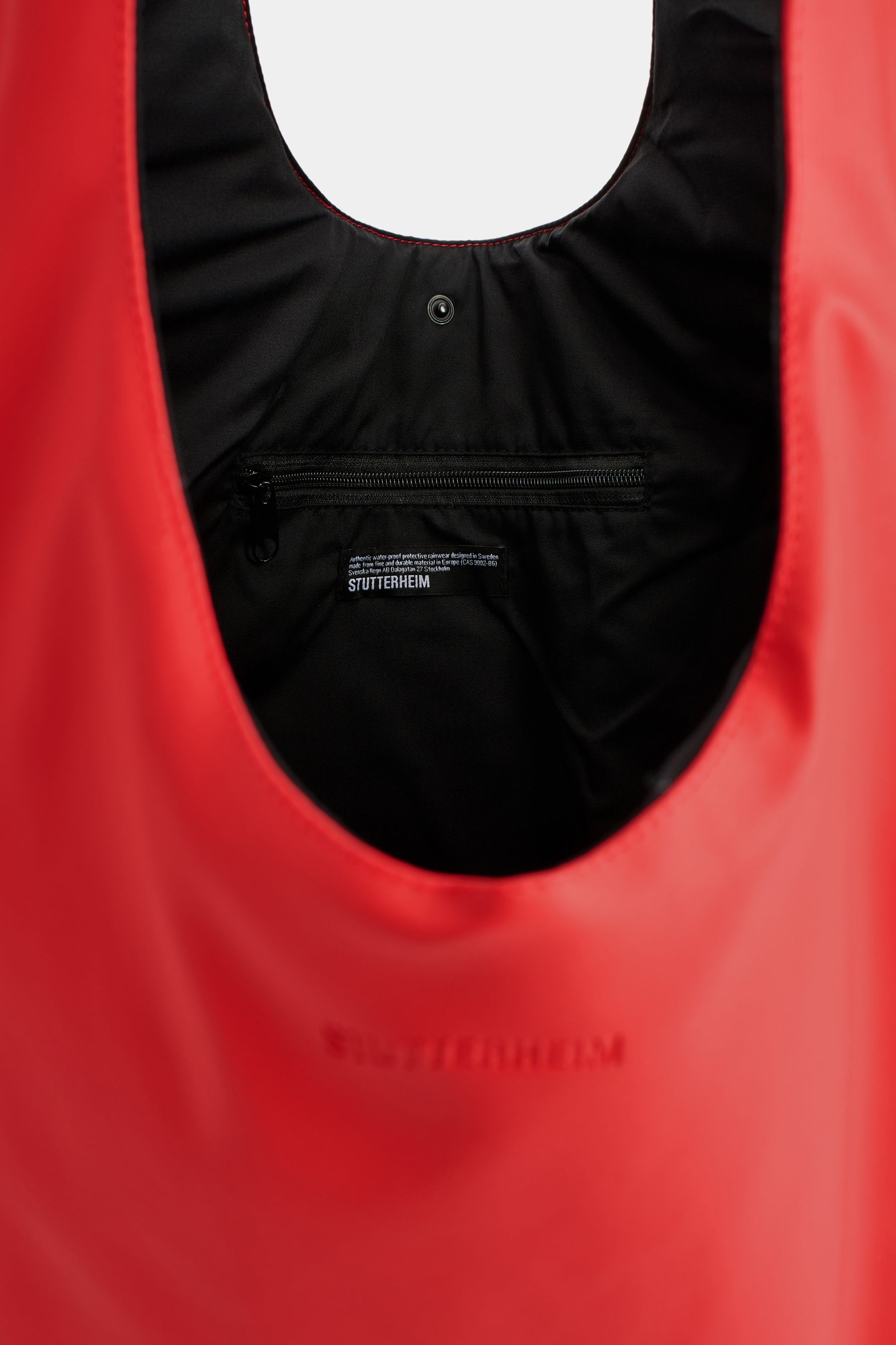 stutterheim svea puffer bag red accessories bags tote-bags