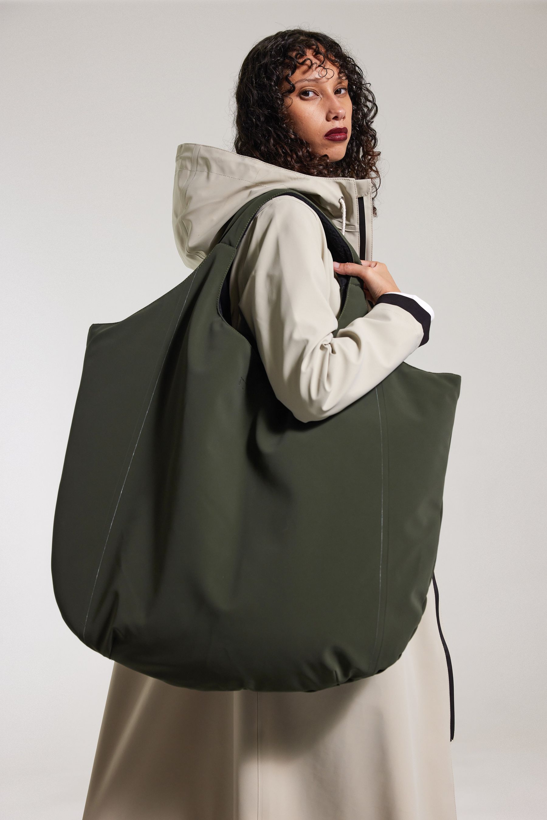 stutterheim svea shopper bag green accessories bags tote-bags
