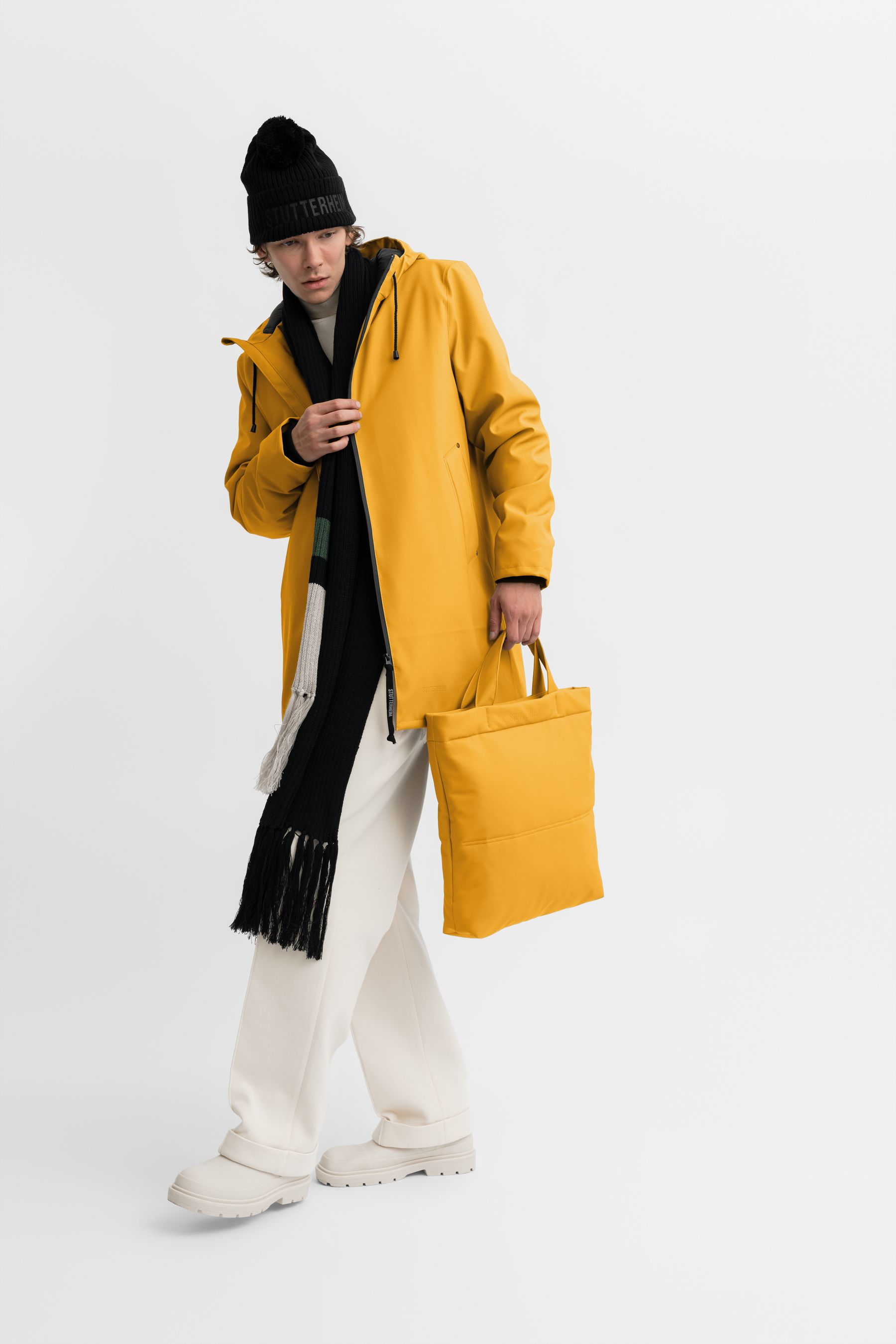 stutterheim upperud puffer brief warm honey accessories bags tote-bags