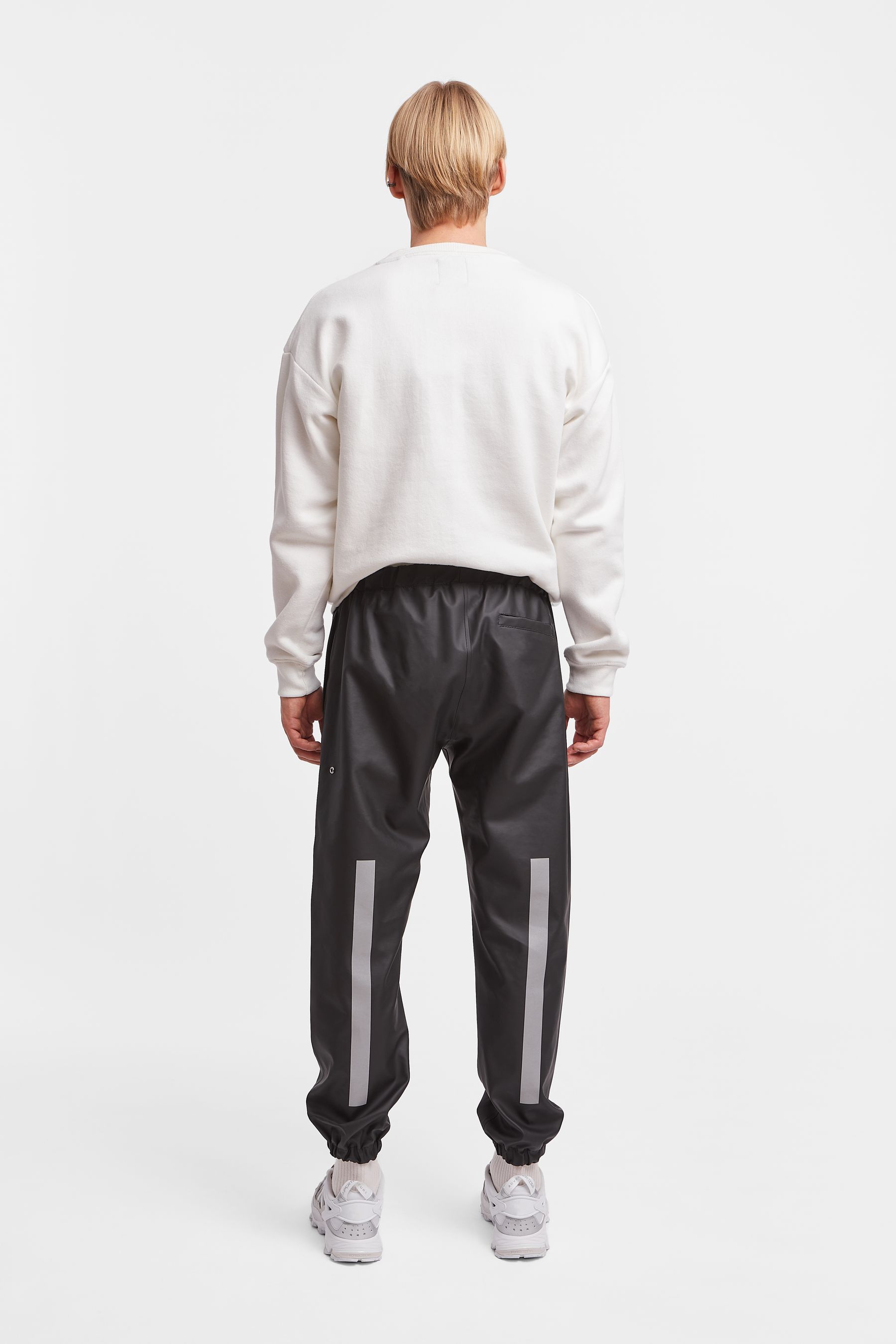 stutterheim vanadis trousers black men