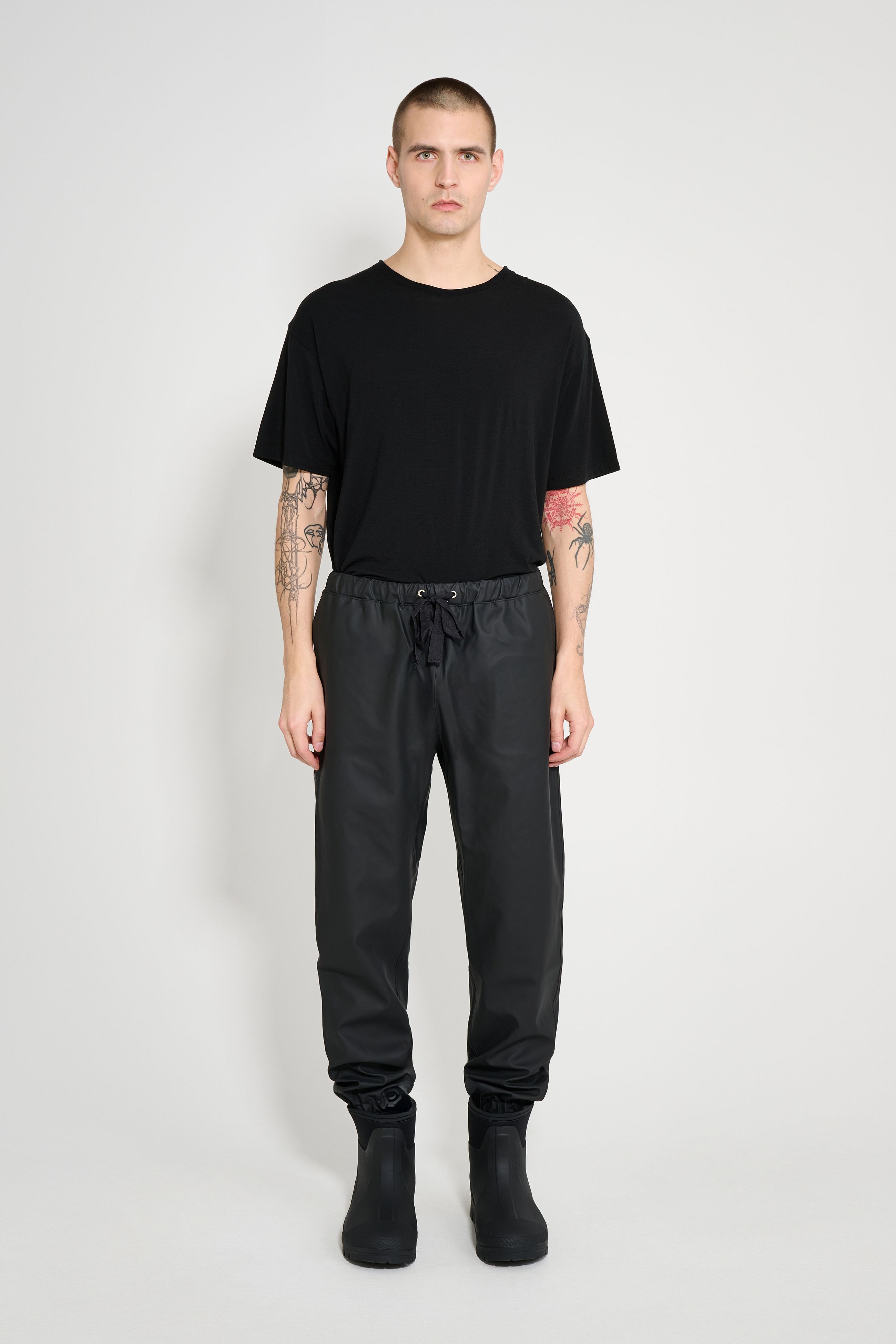 stutterheim vanadis trousers black men