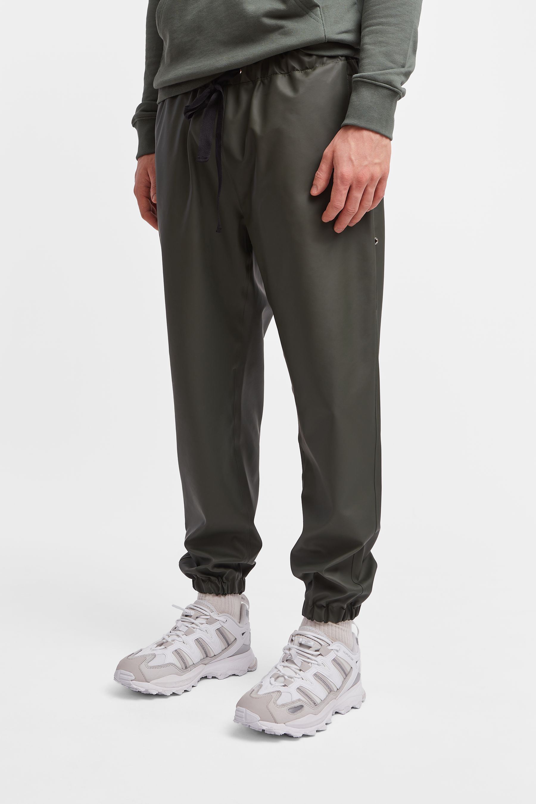 stutterheim vanadis trousers green men