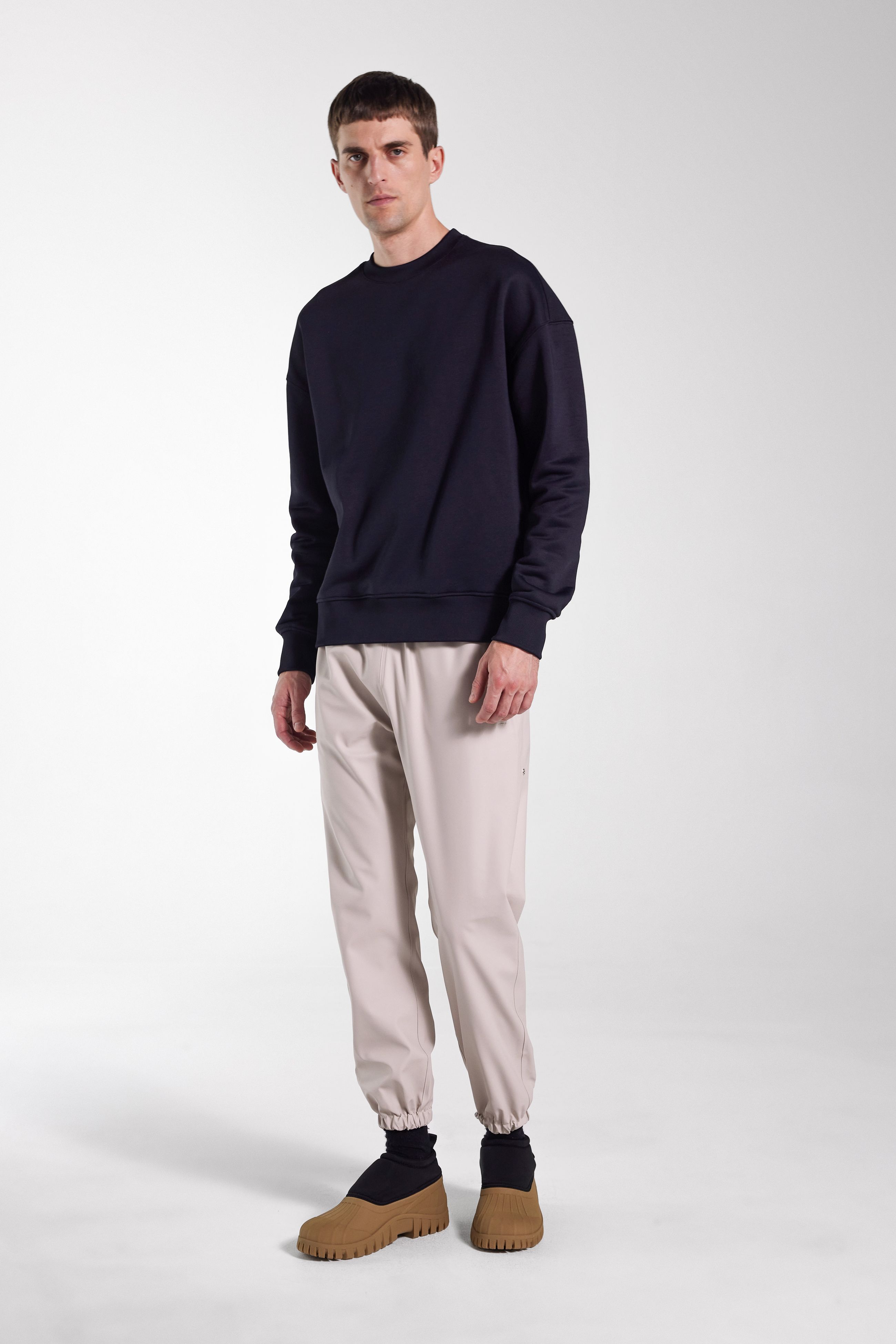 stutterheim vanadis trousers light sand men