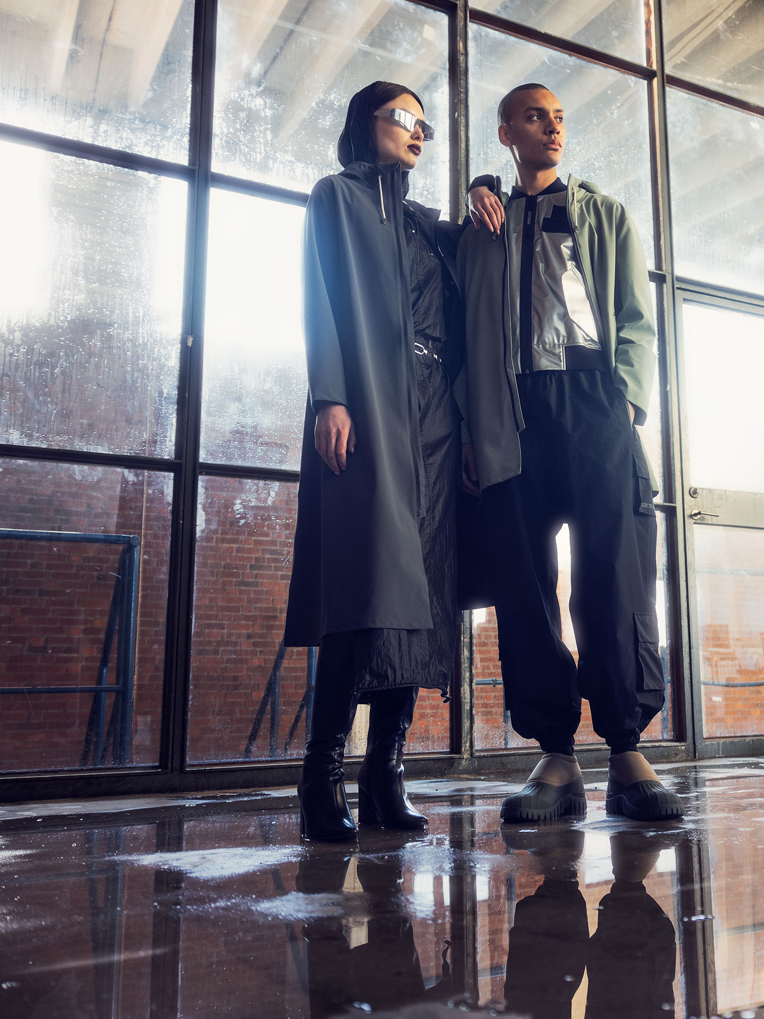 STUTTERHEIM HENRIK VIBSKOV レインコート L Official Online Store | STUTTERHEIM US