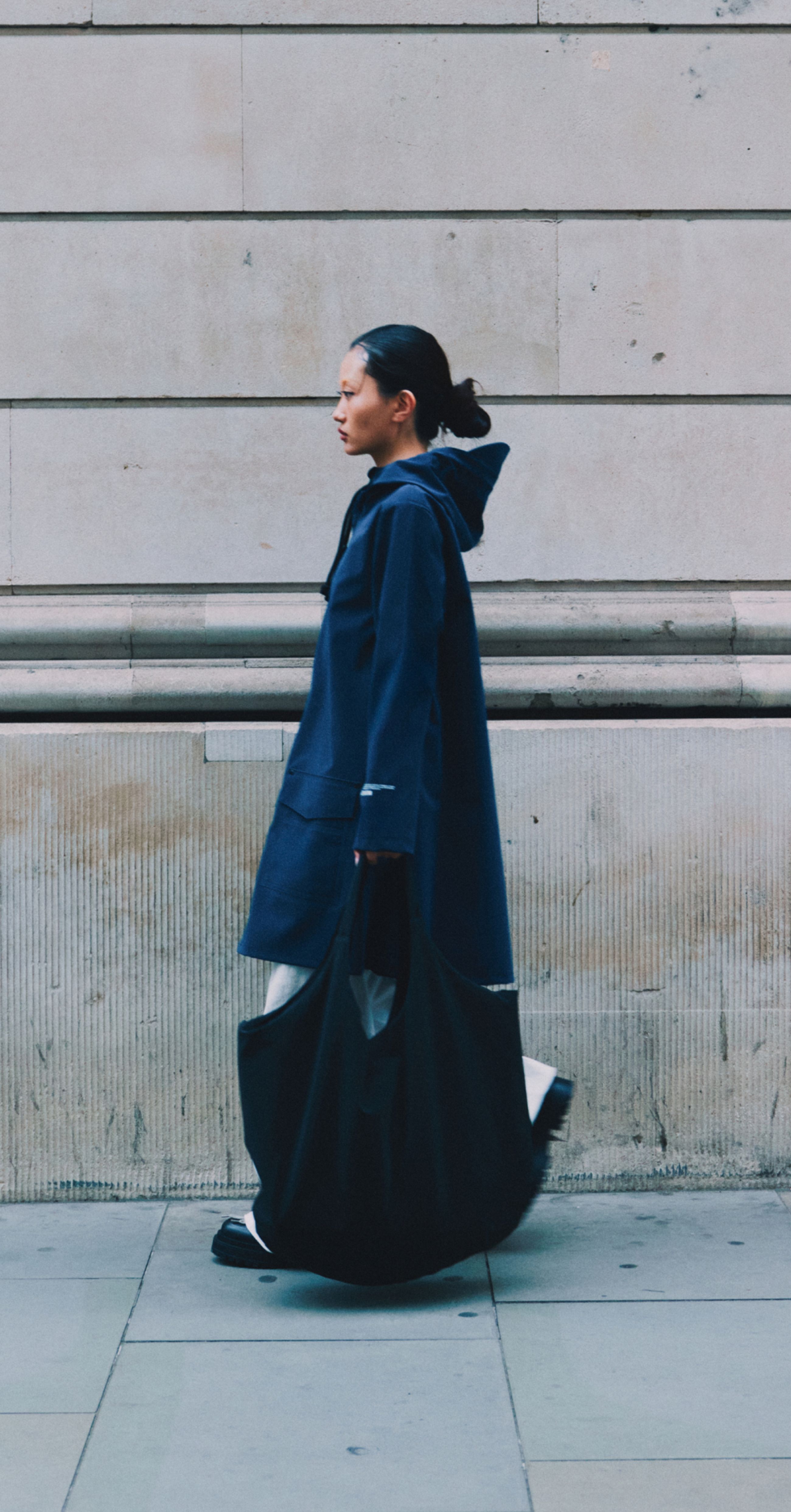 Stutterhheim レインコート　S ブラック STUTTERHEIM] レインコート サンド/ ブラック | モフモフ